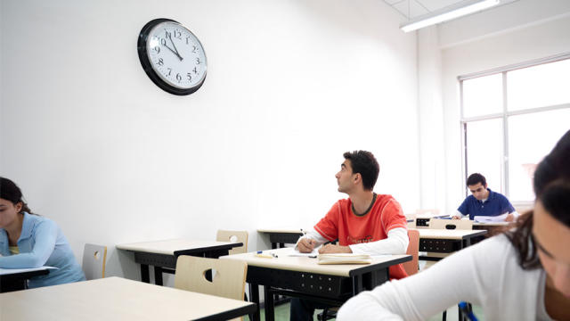 خواندن ساعت به آلمانی